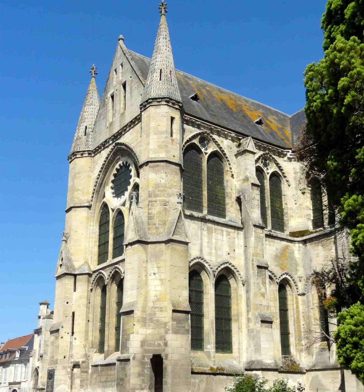 abbaye-saint-leger-soissons-agence-pub-bus