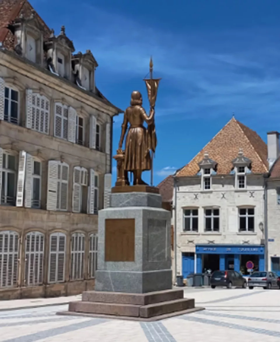 Place-Jeanne-d-Arc-Neufchateau Place-Jeanne-d-Arc-Neufchateau